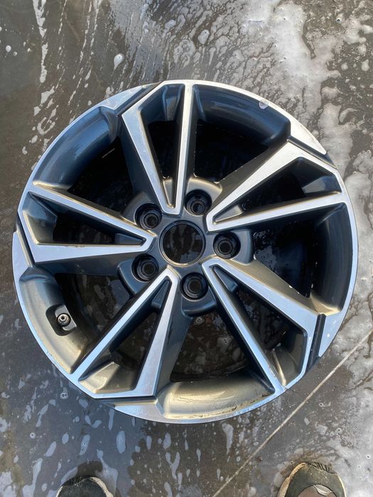 Оригінальний диск Hyundai Elantra R17 52910-M7700 + Датчик тиску(1 шт)