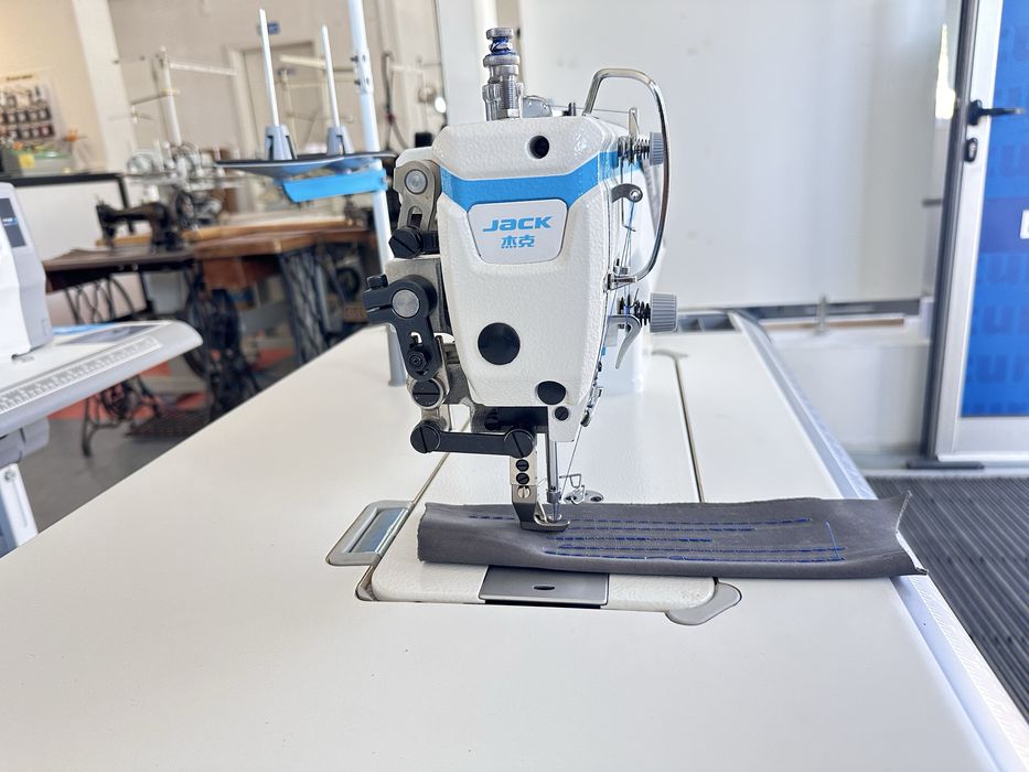 Maquina costura Jack H7 ideal para estofos