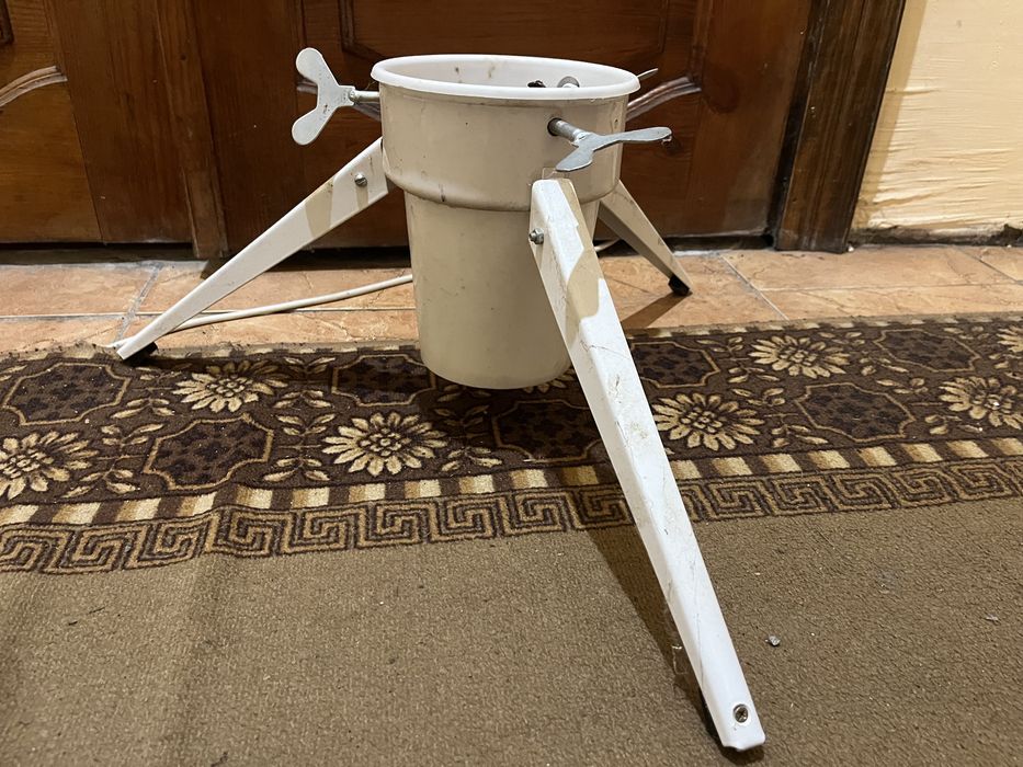 Підставка для ялинки