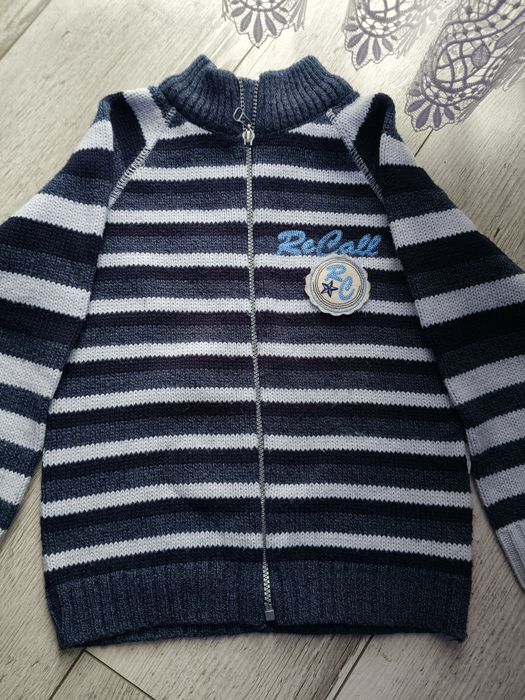 Sweter chłopięcy 134