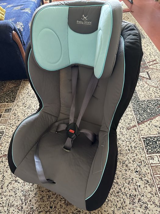 Дитяче автокрісло 9-18кг