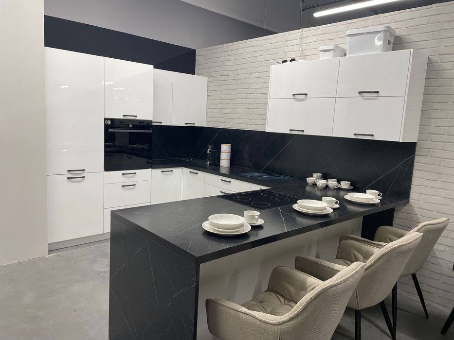 Meble Kuchenne z ekspozycji Salon BRW ul. Bohaterów Getta 9