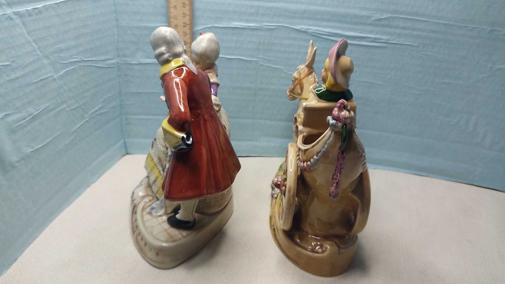 Статуэтки Барочная пара и девочка на колеснице Германия Липелсдорф .