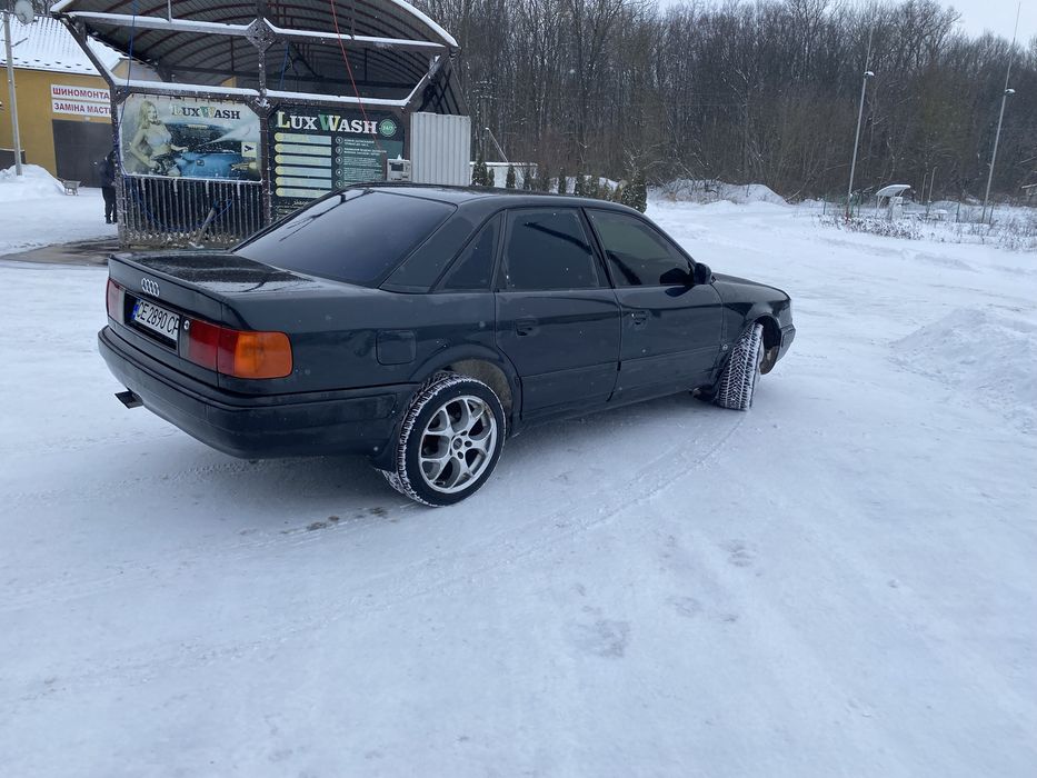 Продам Ауді  2,8