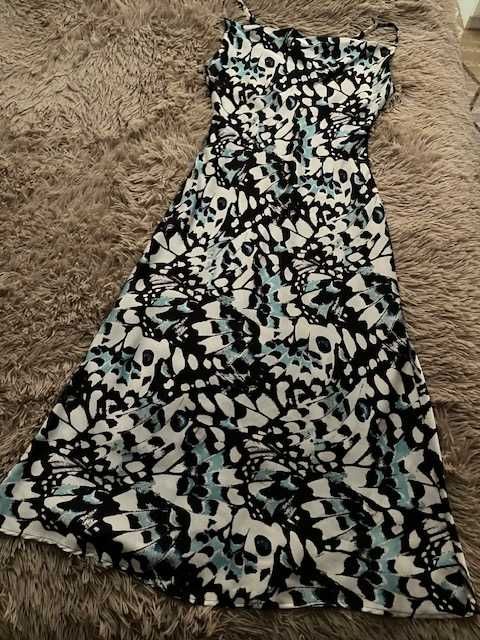 Elegancka  satynowa midi sukienka 38