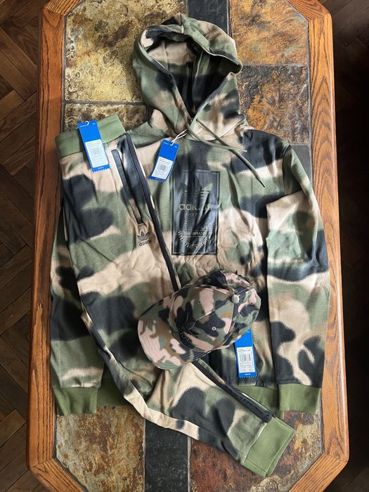 Костюм Adidas Camo + Cap