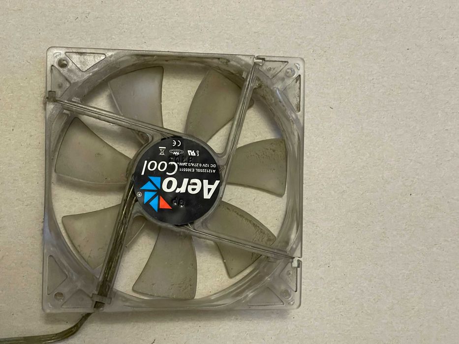 Кулер компьютерный 12см