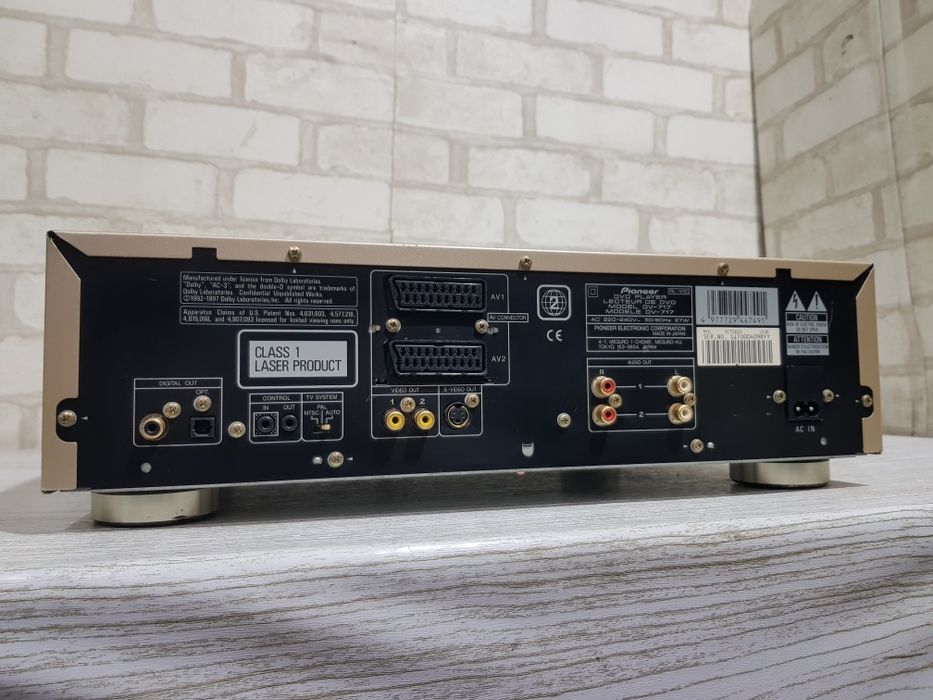 Програвач CD/DVD дисків PIONEER DV-717,б/у з Німеччини