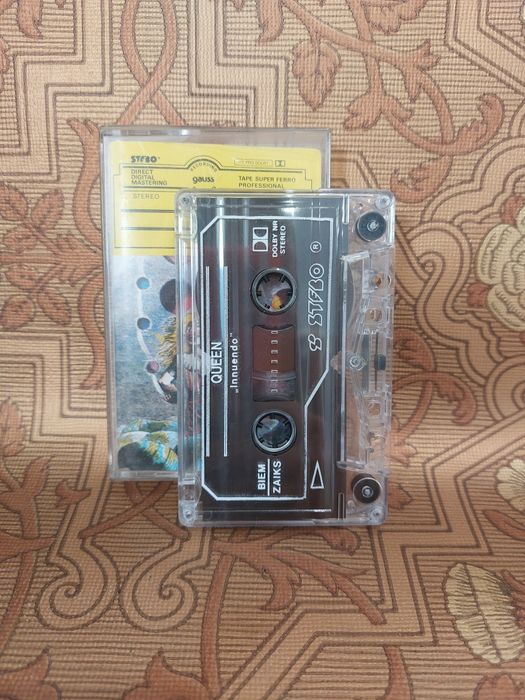Kaseta Queen Innuendo