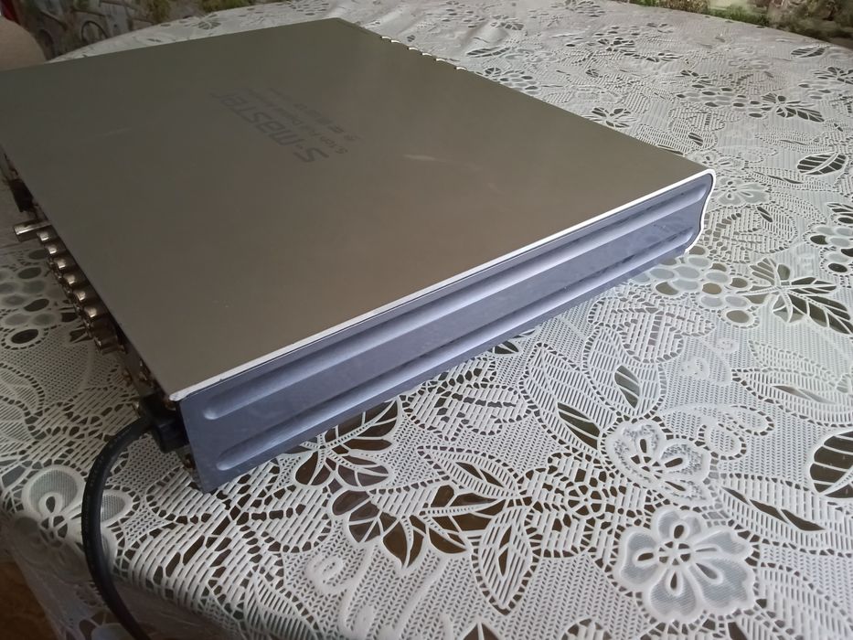 Продаю домашній кінотеатр SONY HCD-S550 добрий стан