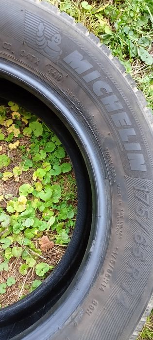 na sprzedaż opony