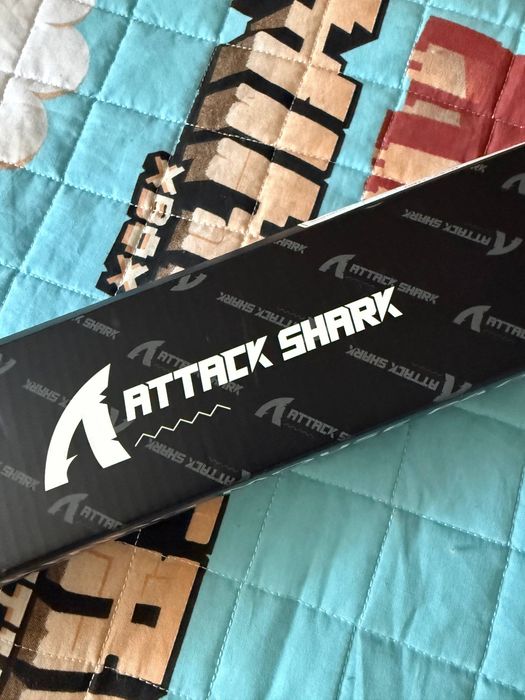 Килим для миші Attack Shark CM02 – ідеальний контроль та плавне ковзання!