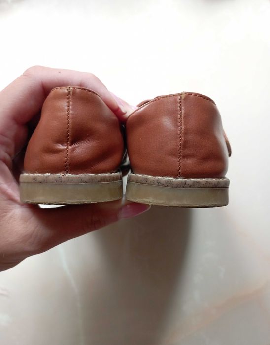 Buty Zara baleriny brązowe 26