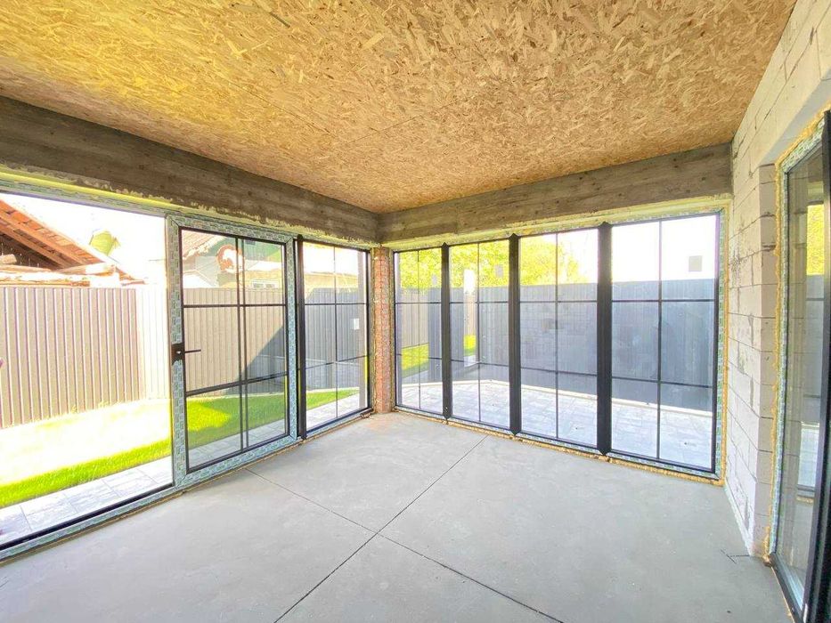 Продається ЗДАНИЙ сучасний одноповерховий будинок в крутій локації