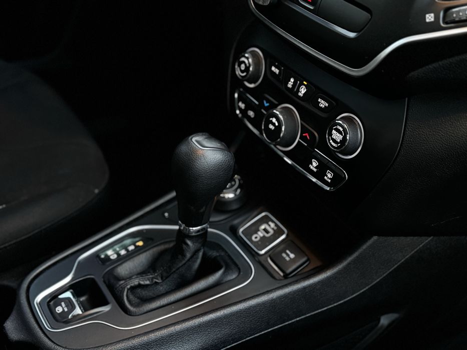 Jeep Cherokee 2.4 4WD