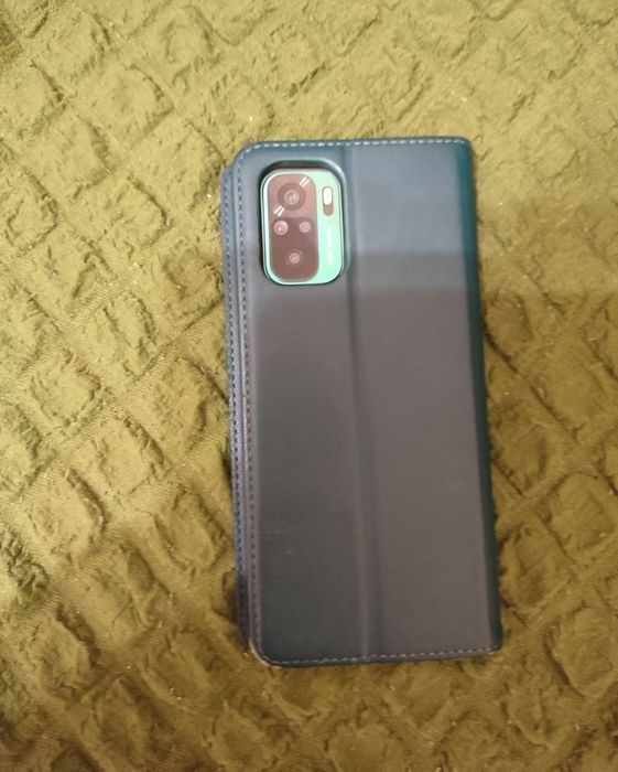 Xiaomi Redmi Note 10S 6+2/128gb з чохлом-книжкою.