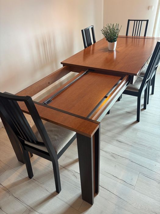 Mesa de cerejeira 6 lugares extensível até 10 + 5 cadeiras