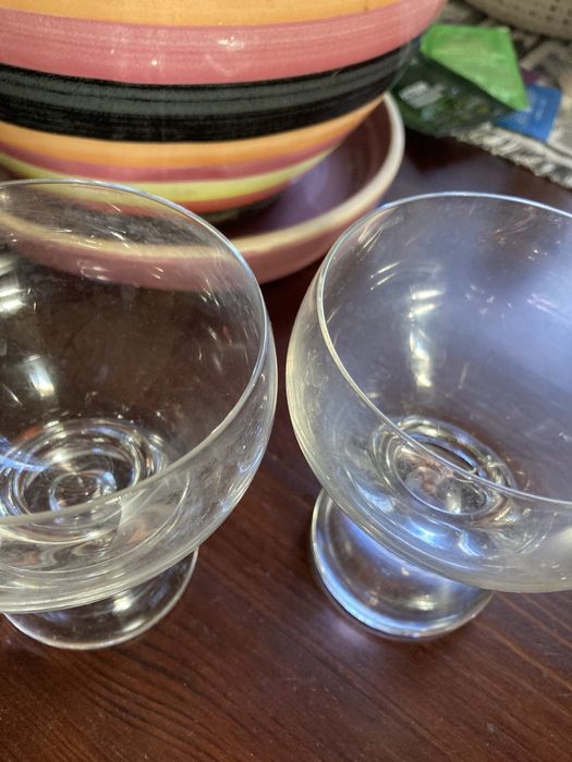 Продам 2 бокала для шампанского