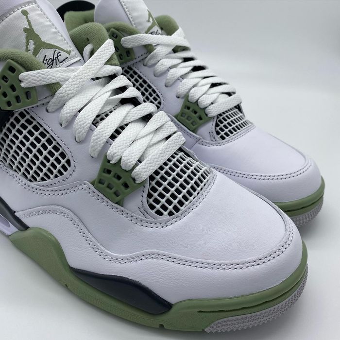 Air Jordan 4 - Seafoam (W)