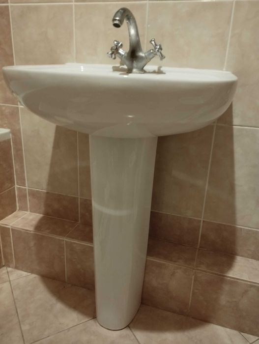 Умывальник+пьедестал+смеситель, недорого