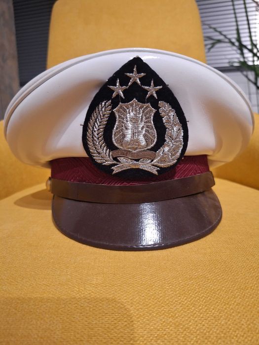 Chapeus Militares