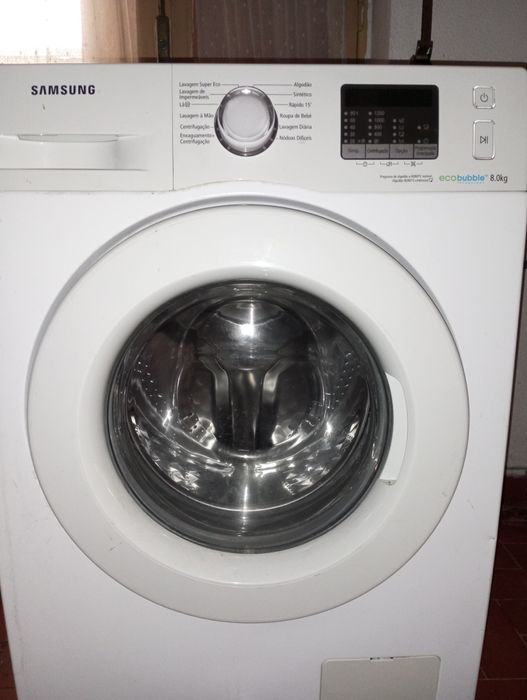 Máquina de lavar roupa Samsung