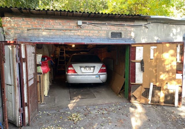 Оренда гаража центр міста