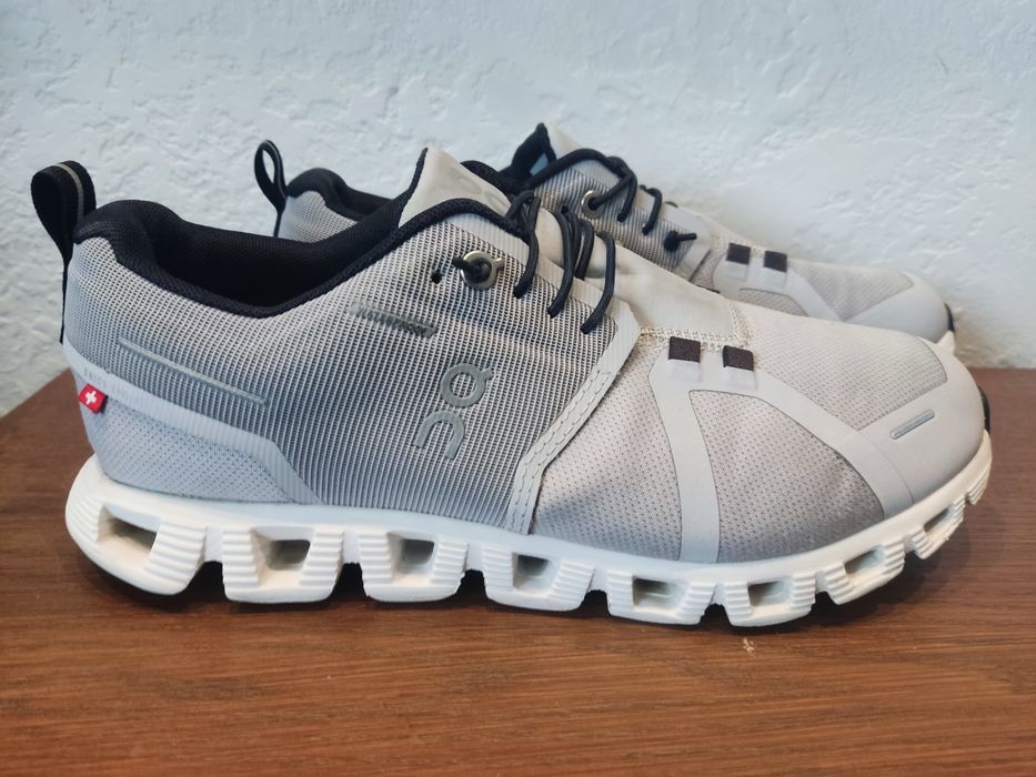 On Cloud 5 Waterproof 39 розмір