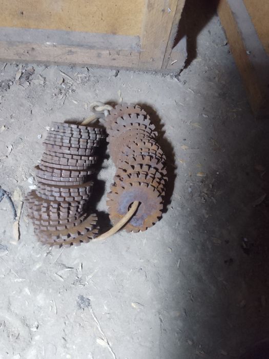 Великий лот інструменту СРСР (380+ од.): Мітчики, плашки, фрези, розго