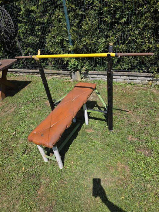 Ławeczka do ćwiczeń.