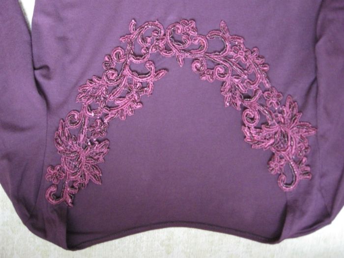 Блуза бордовая, размер М.