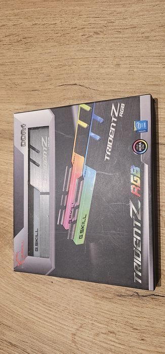 G.Skill Trident Z RGB 16gb (2x8gb) ddr4 3200mhz CL14 !!