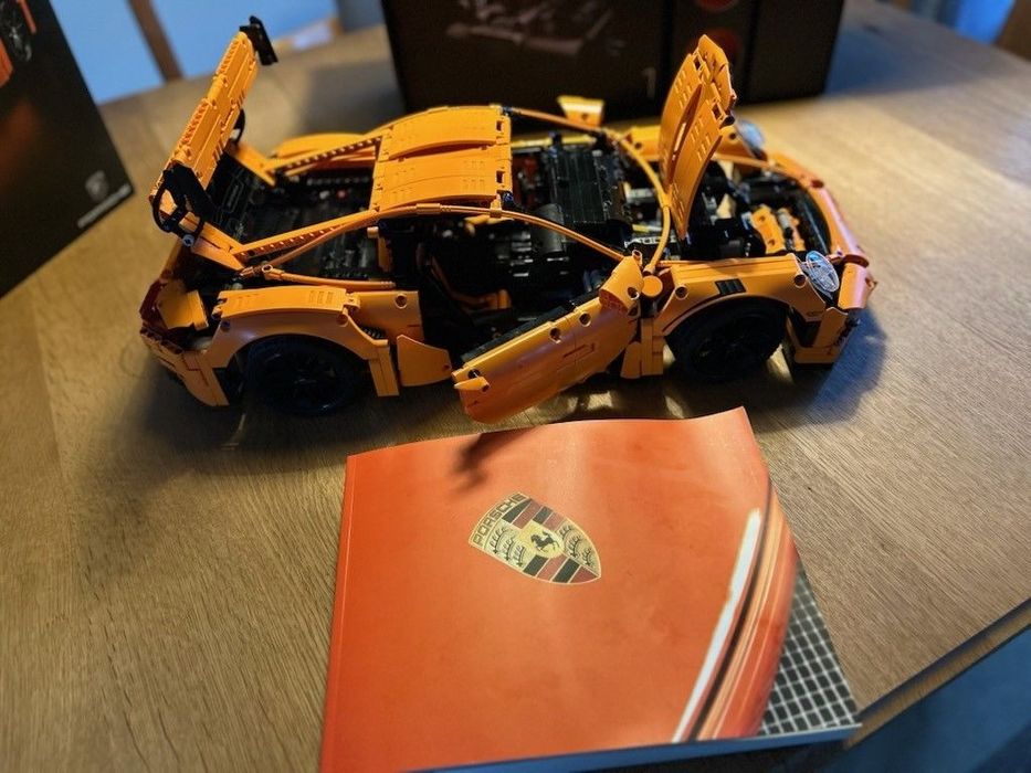 Lego technic 42056 -  Porshe 911 gt4