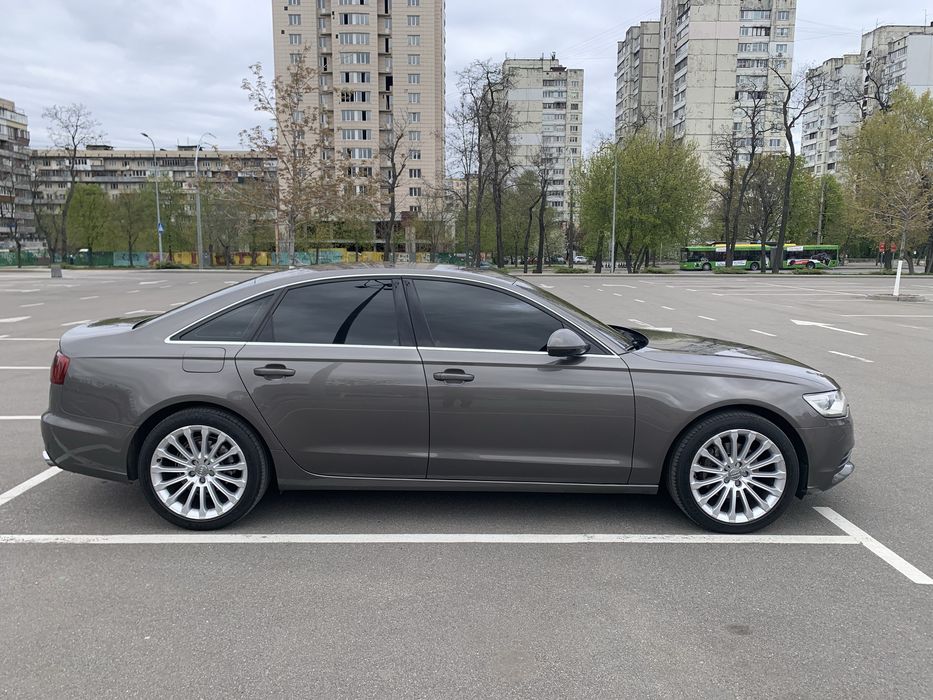 Продам Audi A6 C7