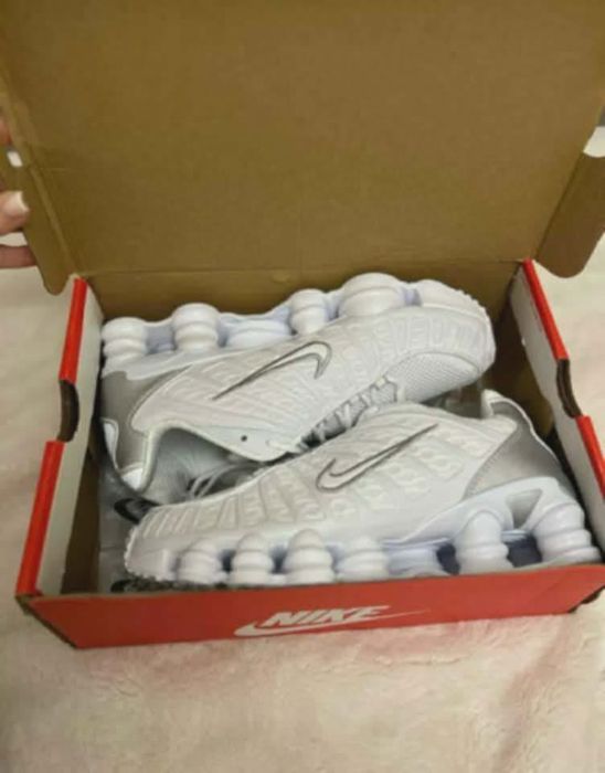 Buty Nike shox 43