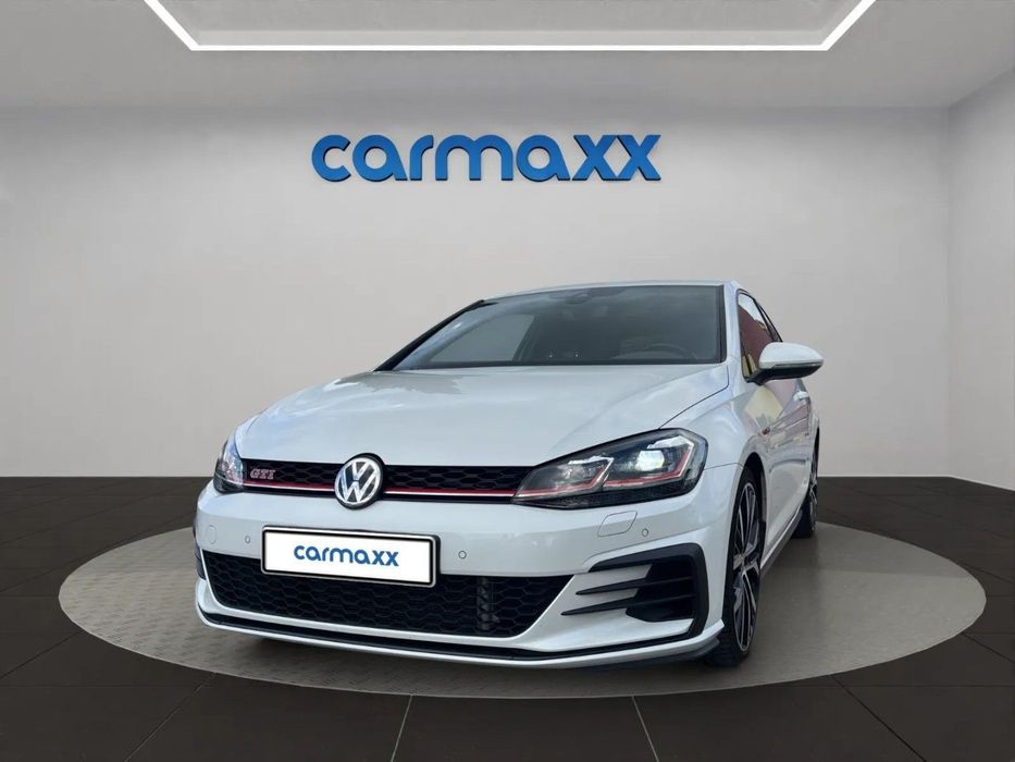 VW Golf 2.0 TSI GTI DSG Performance