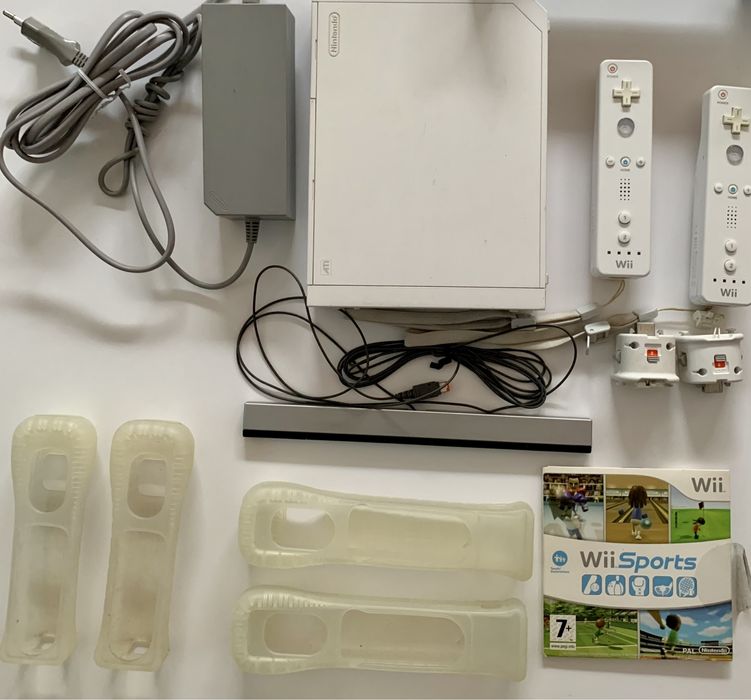 Consola wii + comandos e capas + jogos originais + halteres64551459444227120