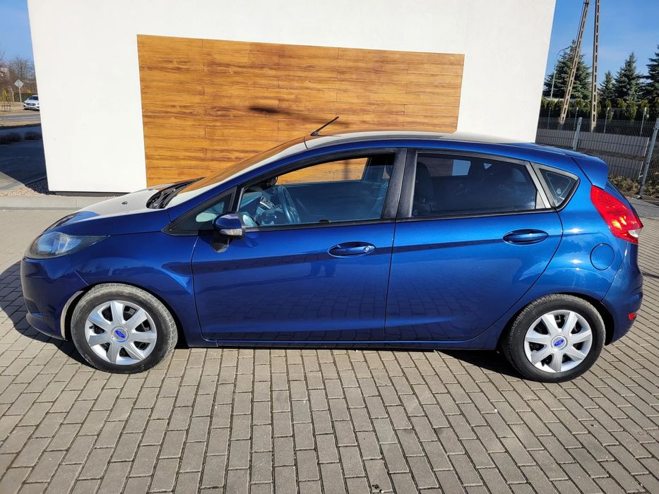 Ford Fiesta Śliczna -bezwypadek -oplacona