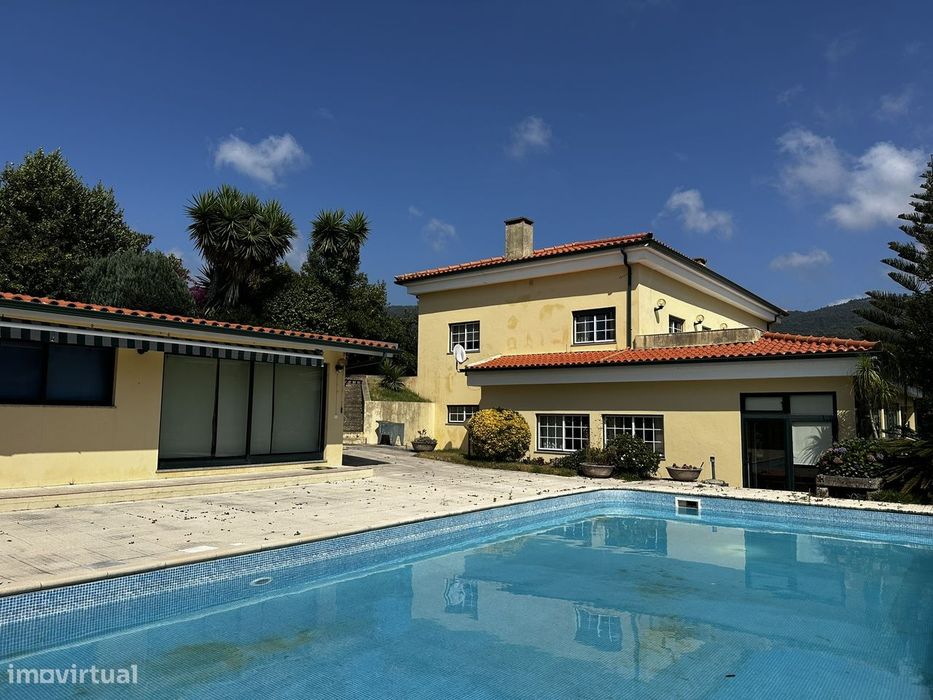 Moradia independente com piscina em Afife, Viana do Castelo.