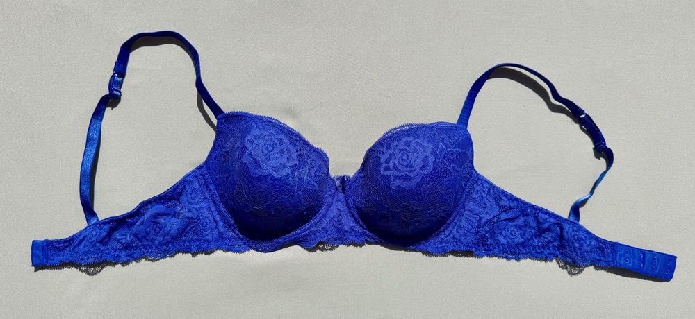 Niebieski biustonosz balkonetka Intimissimi 80 C