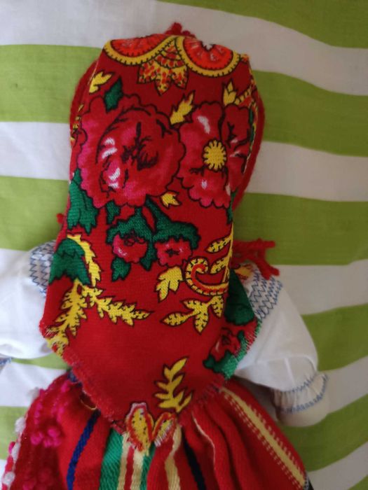 Boneca em trapo, vestida à Vianeza
