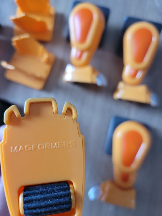 Magformers Dinozaur stegozaur