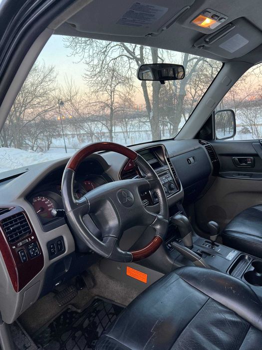 Авто для ЗСУ / Mitsubishi Pajero 3.2TD 4х4 diezel