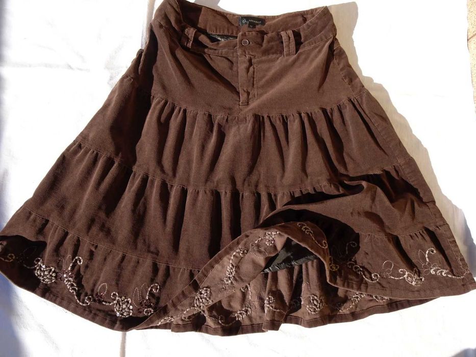 Sztruksowa spódnica Falbany Haft 38 40 sztruks