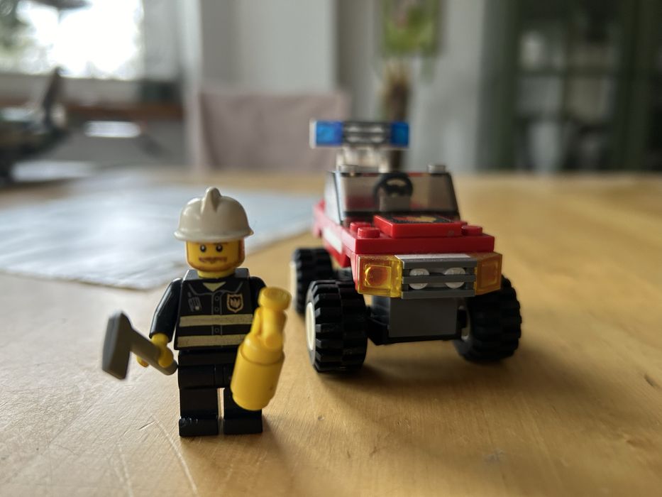 Lego city 7241 strażak
