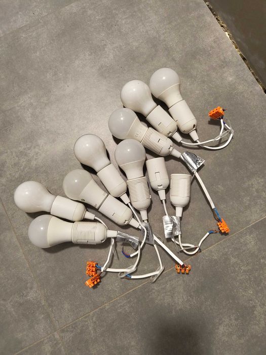 Oprawki remontowe proste E27 + żarówki