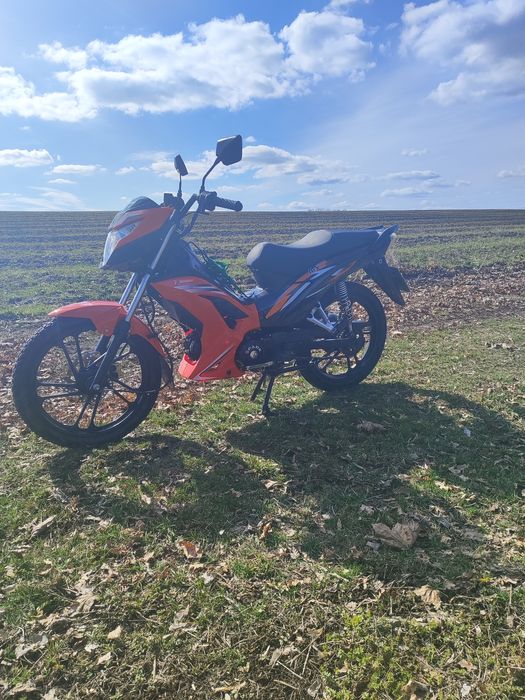 Продам SPARK 125