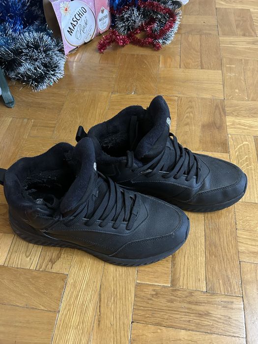 Зимові кросівки для хлопчика