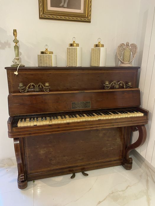 Vendo piano em bom estado