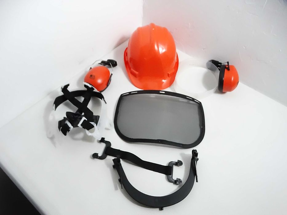 Kask Leśny Zestaw Ochronny Xervex Przyłbica Nauszniki Nowy